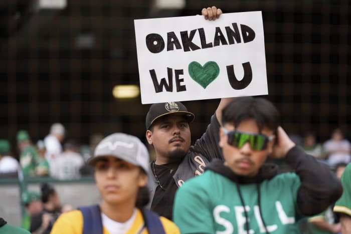 Atletiek neemt emotioneel afscheid van het Oakland Coliseum dat zij sinds 1968 hun thuis noemden