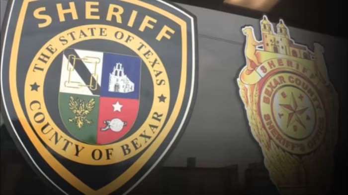 BCSO zoekt informatie over 'prowler' die op video te zien is in het uiterste westen van Bexar County