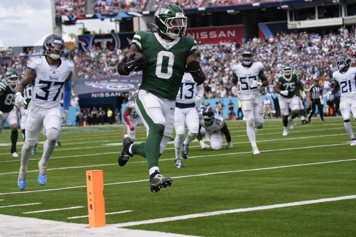 Braelon Allen, de jongste speler van de NFL, scoort 2 TD's om Aaron Rodgers en Jets te helpen Titans met 24-17 te verslaan