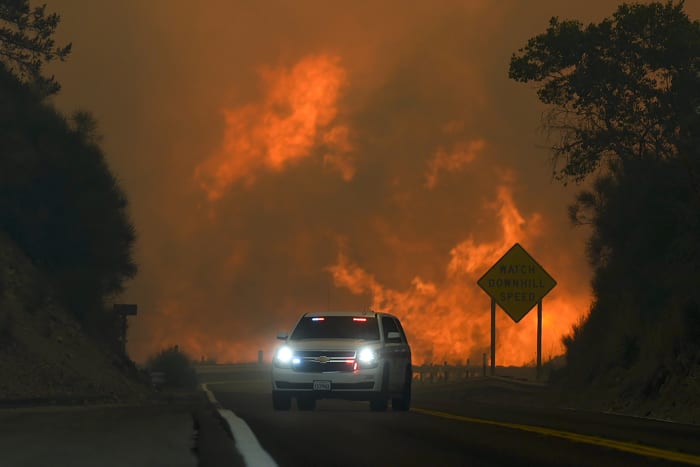 Brandweerlieden winnen terrein bij 3 grote branden in Zuid-Californië