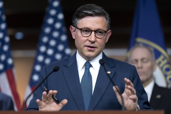 Congres gaat snel over tot financiering van de overheid en het voorkomen van een shutdown, voordat het naar huis gaat om campagne te voeren