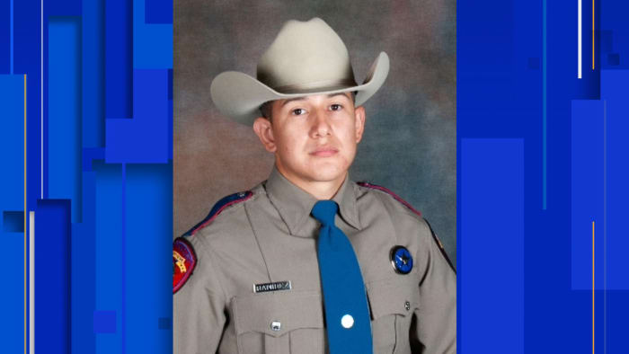 DPS zegt dat de 25-jarige soldaat sterft dagen nadat hij werd aangereden door een voertuig in West-Texas