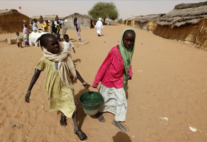 De aanhoudende strijd verwoest Soedan en escaleert in de hoofdstad van Darfur, zegt de VN