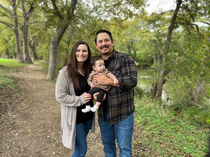 'Het voelde niet echt': ouders uit New Braunfels beschrijven de kankerreis van hun 1-jarige dochter