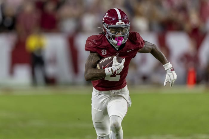 Milroe-naar-Williams TD-verbinding helpt nummer 4 Alabama om nummer 2 Georgia met 41-34 te verslaan in DeBoer's SEC-opener