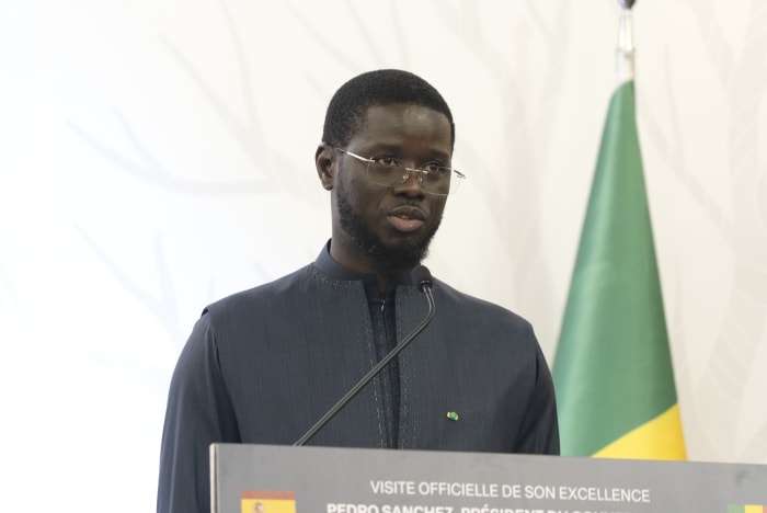 Senegalese president ontbindt parlement om vervroegde parlementsverkiezingen uit te schrijven