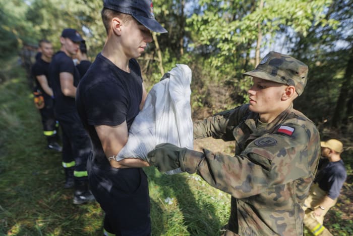 Steden in Centraal-Europa versterken rivieroevers ter voorbereiding op meer overstromingen