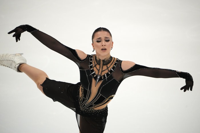 'Stop daar dringend mee.' Mogelijk pad naar onschuld voor Russische schaatser werd op aandringen van WADA tegengehouden