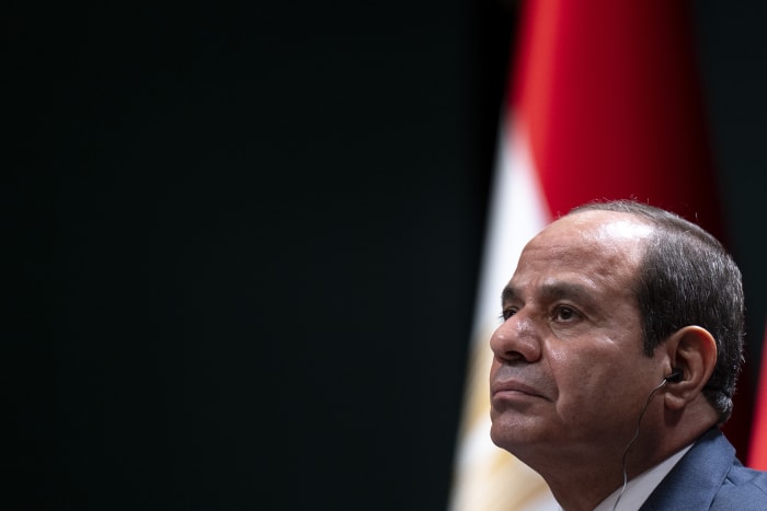 VS beroept zich op Egyptische hulp in Gaza, terwijl Washington volledige militaire hulp stuurt ondanks zorgen over mensenrechten