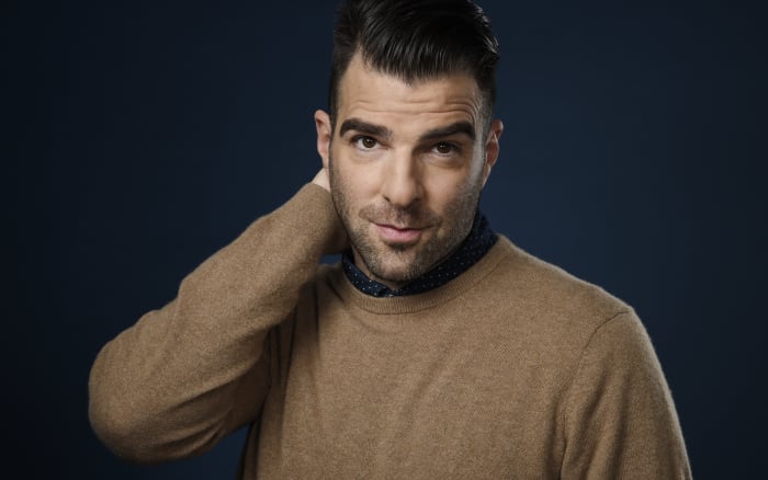 Zachary Quinto stapt in de schoenen van een gigantische dokter in NBC's 'Brilliant Minds'