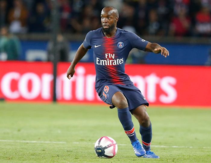 BESTAND - Op deze bestandsfoto, gedateerd vrijdag 14 september 2018, Paris-Saint-Germain-speler Lassana Diarra tijdens een Franse League One-voetbalwedstrijd tegen Saint-Etienne in het Parc des Princes-stadion in Parijs. (AP Foto/Michel Euler, Bestand)