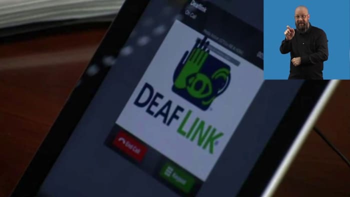 5 districten met live tolken voor dove kiezers