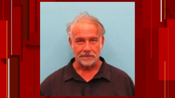 Brad Simpson, 53, werd woensdagochtend vroeg geboekt