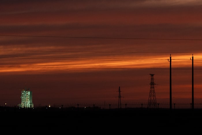 China zegt klaar te zijn om de volgende bemanning woensdag vroeg naar zijn ruimtestation in een baan om de aarde te brengen