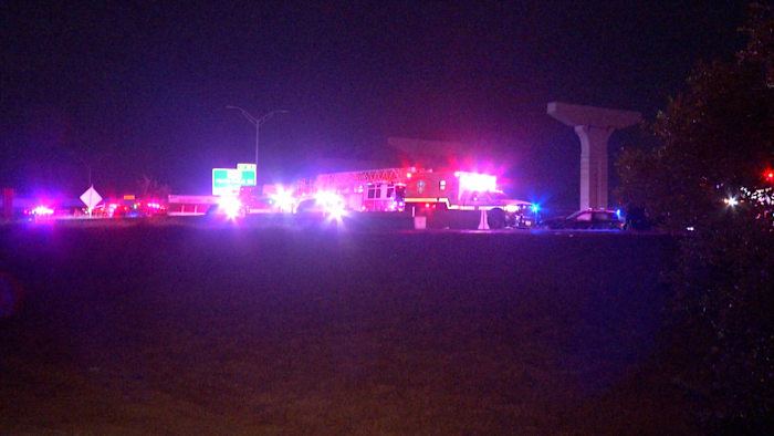 De crash vond donderdag kort na middernacht plaats in blok 3000 van Northeast Loop 410 nabij Austin Highway.