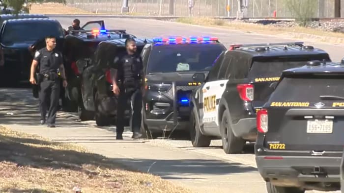 De politie van San Antonio onderzoekt een schietpartij op vrijdag 25 oktober in The Artisan in Salado Creek aan Binz Engleman Road.