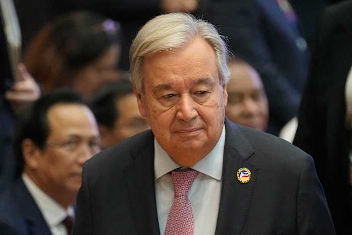 De strijdkrachten van Soedan escaleren de aanvallen en buitenstaanders 'voeden het vuur aan', zegt Guterres