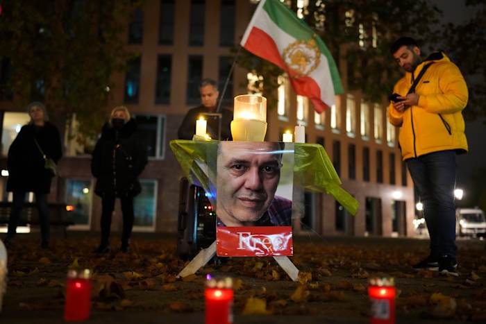 Duitsland roept de ambassadeur uit Iran terug omdat het protesteert tegen de executie van een Iraanse Duitse gevangene