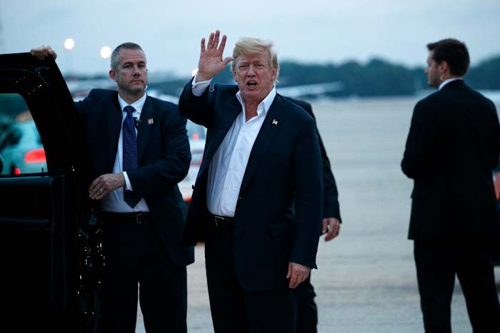 Fitness-app Strava geeft locatie van Biden, Trump en andere leiders weg, zegt de Franse krant