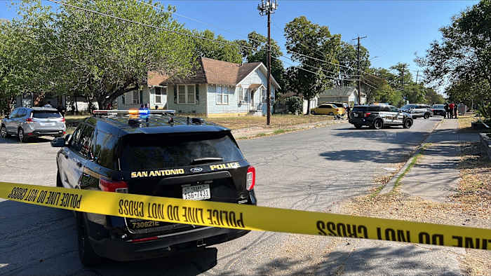 Het ongeval gebeurde op het kruispunt Palmetto Avenue en Schley Avenue.