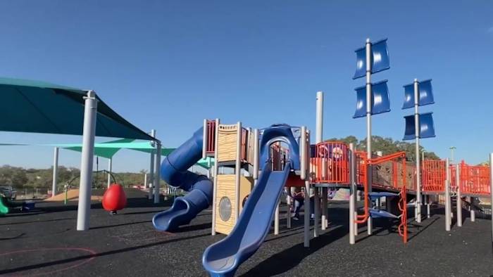 Inclusief park overtreft de ADA-normen voor kinderen met speciale behoeften