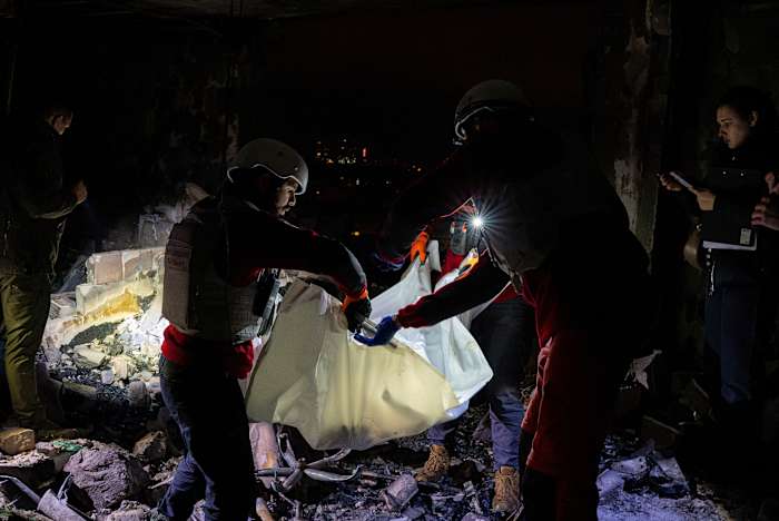 Russische drone-aanval doodt tienermeisje in Kiev en vijf anderen dood bij raketaanval op centraal Oekraïne