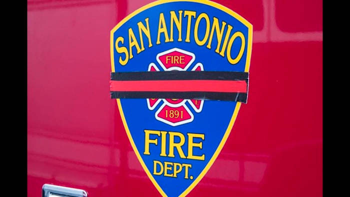 SA Fire bevestigde samen met KSAT dat 16 leden naar Florida zijn uitgezonden om te helpen bij de potentiële impact van de orkaan Milton.