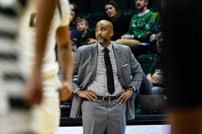 USF-basketbalcoach Amir Abdur-Rahim sterft op 43-jarige leeftijd