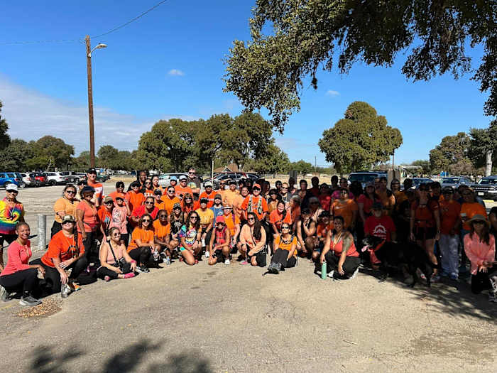 Wandelgroepen organiseren een evenement ter ere van Stacey Dramamiga