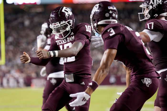 AP Top 25: Longhorns, Aggies blijven stabiel in de laatste peiling