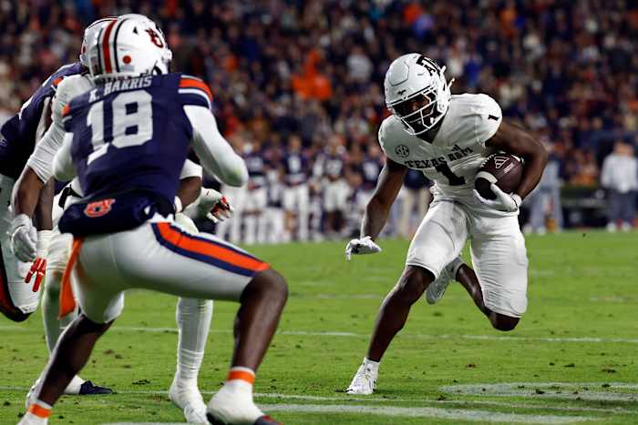 AP Top 25: Texas A&M gaat in de val na vier keer verlies tegen Auburn