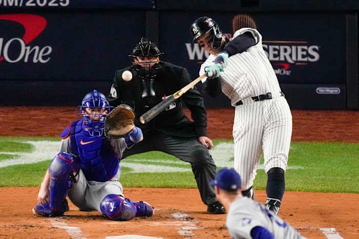 Aaron Judge maakt een inzinking in de World Series met homer en maakt vervolgens een kostbare fout die de Dodgers tot rally brengt