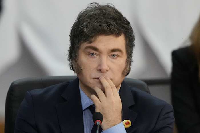 De Argentijnse Milei kiest voor pragmatisme in de eerste gesprekken met de Chinese Xi nadat hij spoiler speelde op de G20