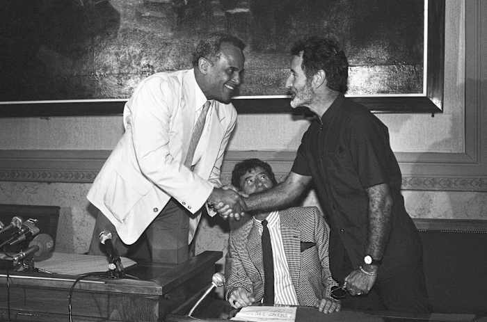 De Zuid-Afrikaanse dissidente schrijver en dichter Breyten Breytenbach sterft op 85-jarige leeftijd