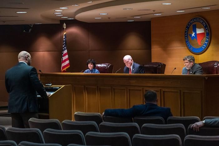 De staatsolietoezichthouder vraagt ​​100 miljoen dollar om de uitbarstingen van boorputten in West-Texas aan te pakken