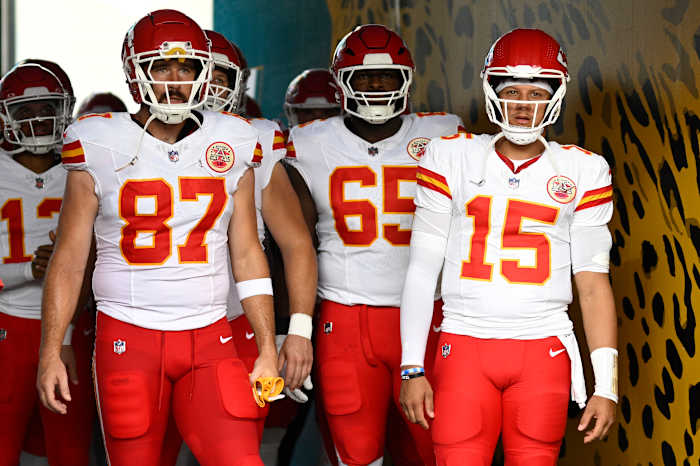 Er werd vorige maand ingebroken in de huizen van Chiefs' quarterback Mahomes en tight end Kelce