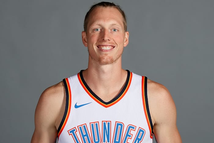 Ex-Duke-ster Kyle Singler maakt zich zorgen uit de basketbalwereld over een cryptische Instagram-post