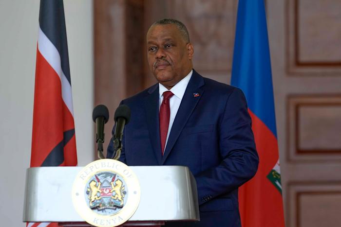 Haïti vervangt de premier, wat leidt tot meer onrust in het democratische transitieproces