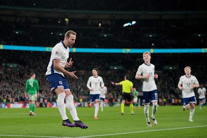 Harry Kane zorgt voor een nederlaag voor Engeland tegen Ierland en promotie voor de Nations League