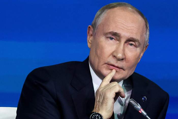 Het Kremlin verwerpt berichten over een gesprek vorige week tussen Poetin en Trump