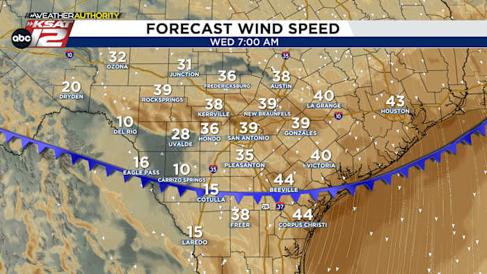 Het front brengt vanavond windstoten en brandgevaar met zich mee