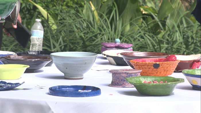 'Het is San Antonio in de kern': het Empty Bowls-evenement brengt artiesten samen om daklozen te helpen