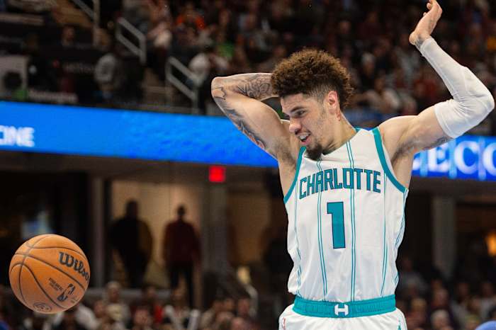 Hornets' Ball maakt eerste opmerking nadat NBA een boete van $100.000 heeft opgelegd wegens 'denigrerende opmerking'