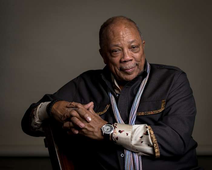 Ice-T en Michael Caine brengen hulde aan Quincy Jones