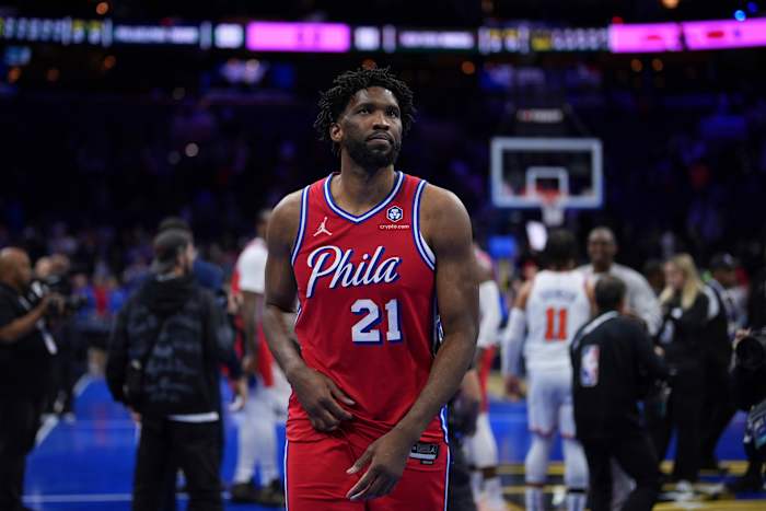 Joel Embiid traag, laat ruimte voor verbetering in seizoensdebuut met 13 punten voor 76ers