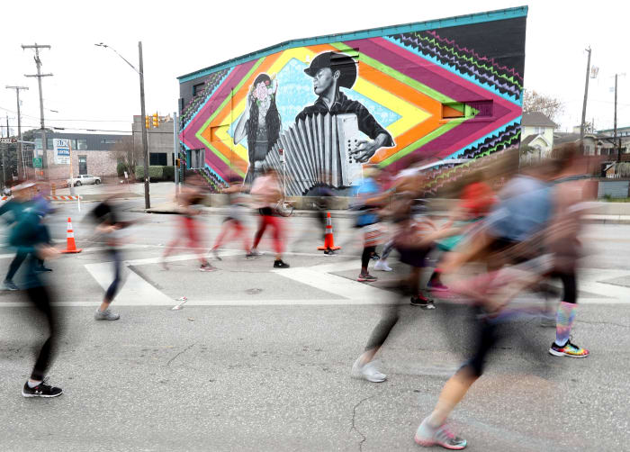 KIJK LIVE OM 18.00 uur: De stad San Antonio kondigt een nieuw 'groot hardloopevenement' aan ter vervanging van Rock 'n' Roll