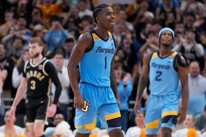 Kam Jones brengt hulde aan zijn middelbare schoolcoach met de derde triple-double in de geschiedenis van Marquette