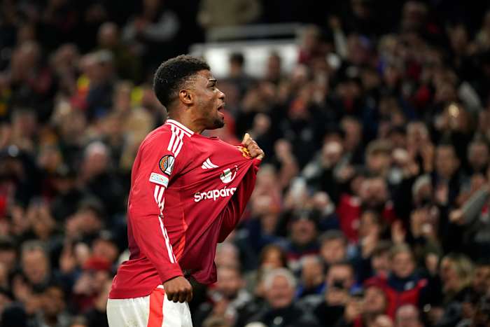 Man United maakt een einde aan een puntloze reeks in Europa en Osimhen scoort 2 terwijl Galatasaray Tottenham verslaat