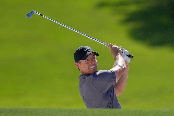McIlroy neemt de leiding in het World Tour Championship over en is in goede vorm om de Race to Dubai-titel te veroveren