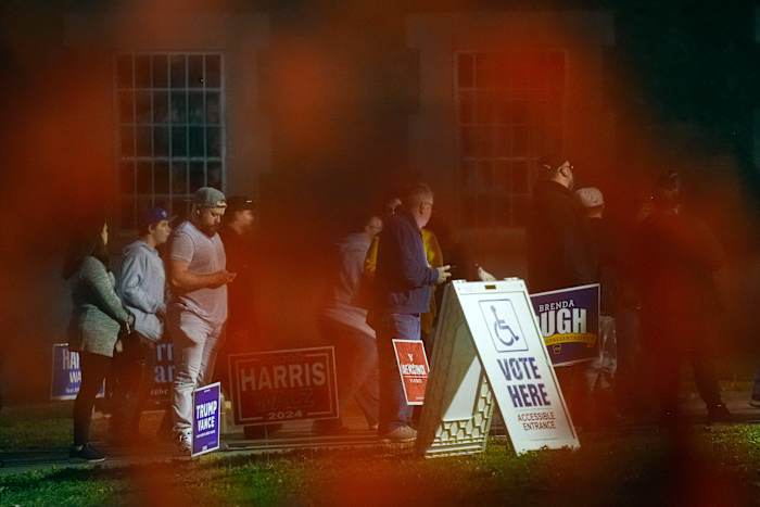 Na maanden van opbouw hebben nieuwsmedia eindelijk de kans om verslag uit te brengen over de verkiezingsresultaten